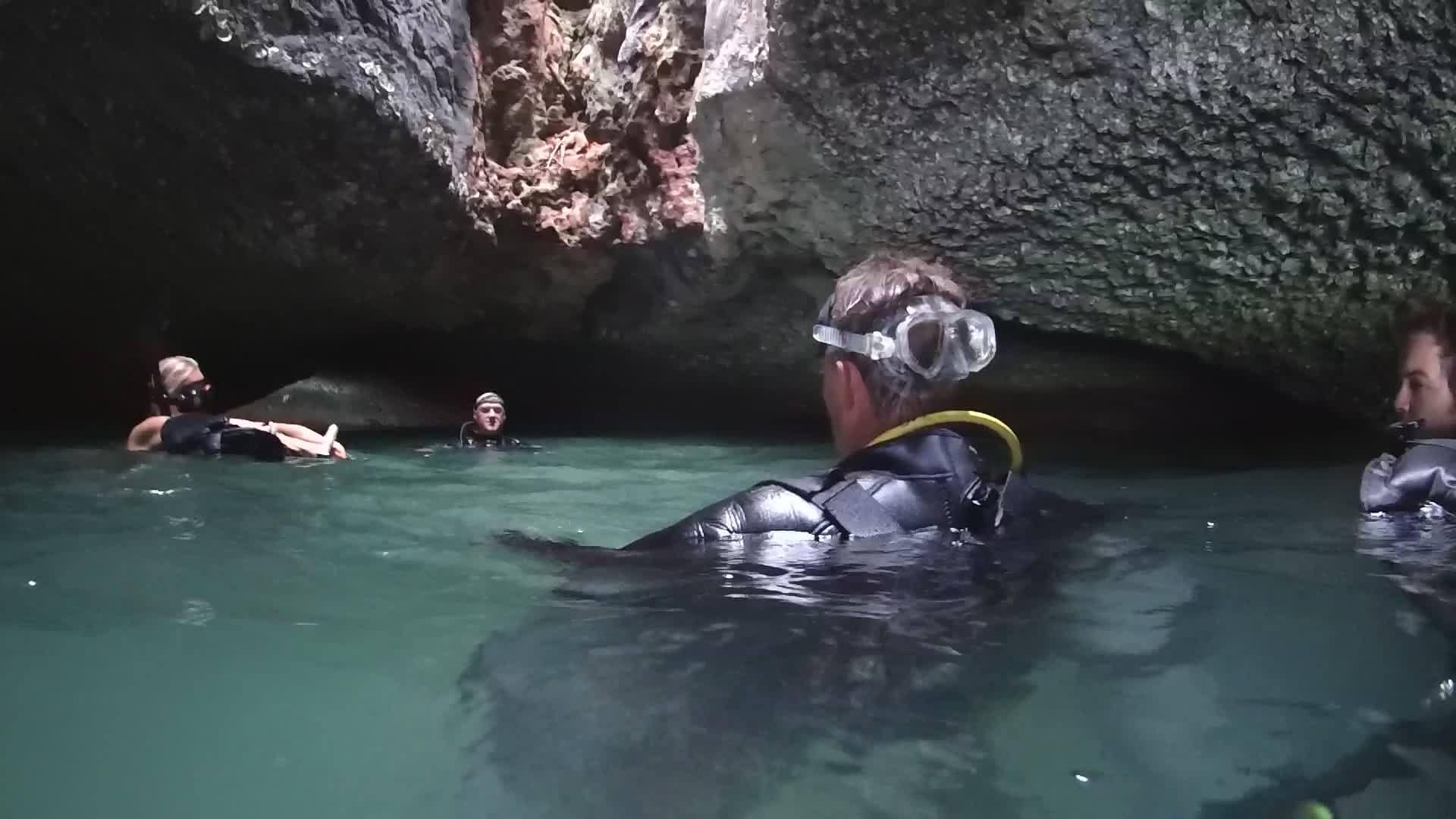 ang thong cave 2