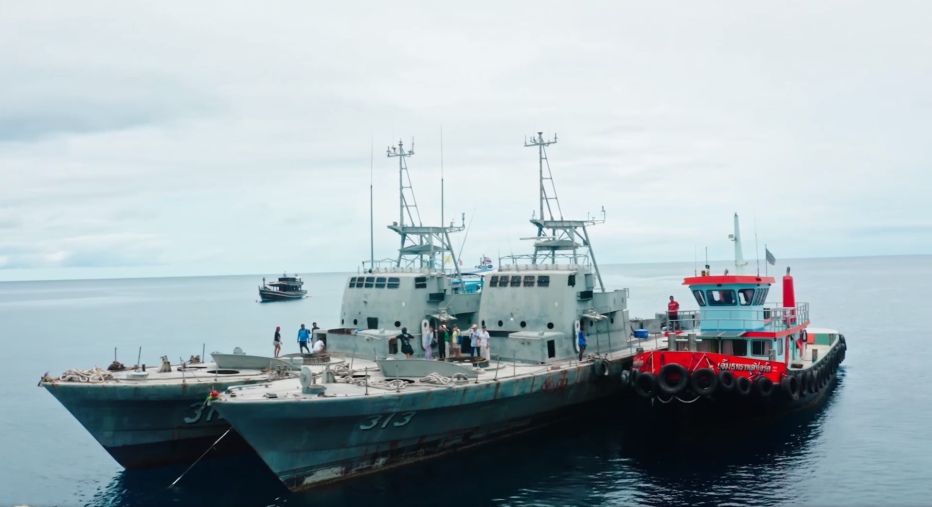 Koh Tao HTMS Suphairin and HTMS Hanhak Sattru Drone Shipwrecks Thailand